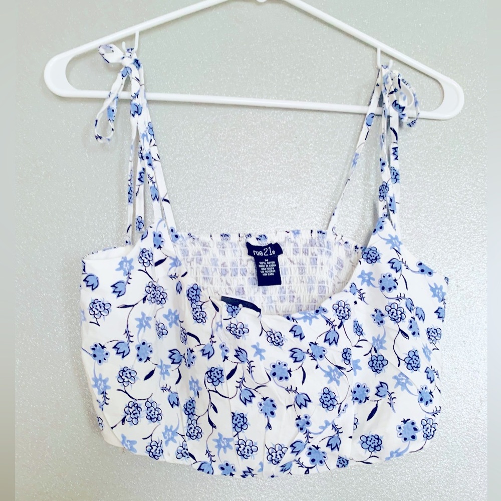 Rue21 Top | Blue & White floral Crop top with Adjustable straps